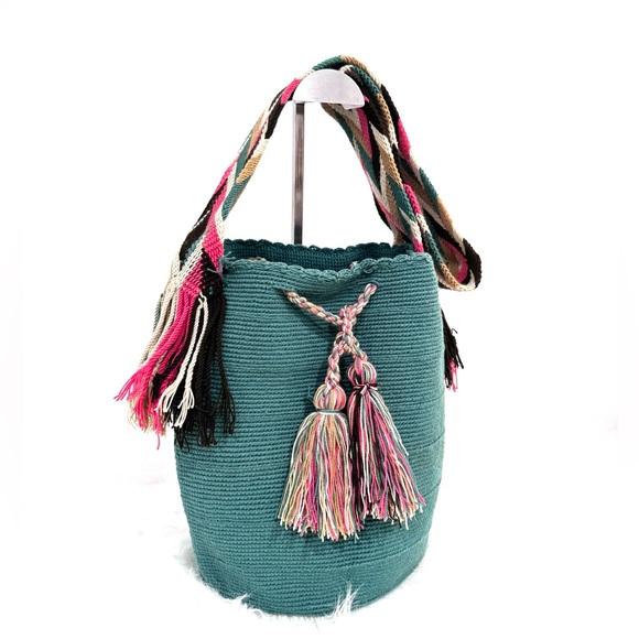 Handwooven Boho Waayu Crossbody Bag - Picture 4 of 11